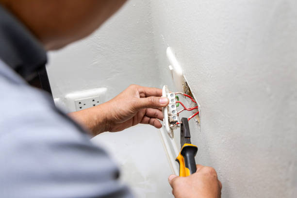 Best Circuit Breaker Repair  in Salem, UT